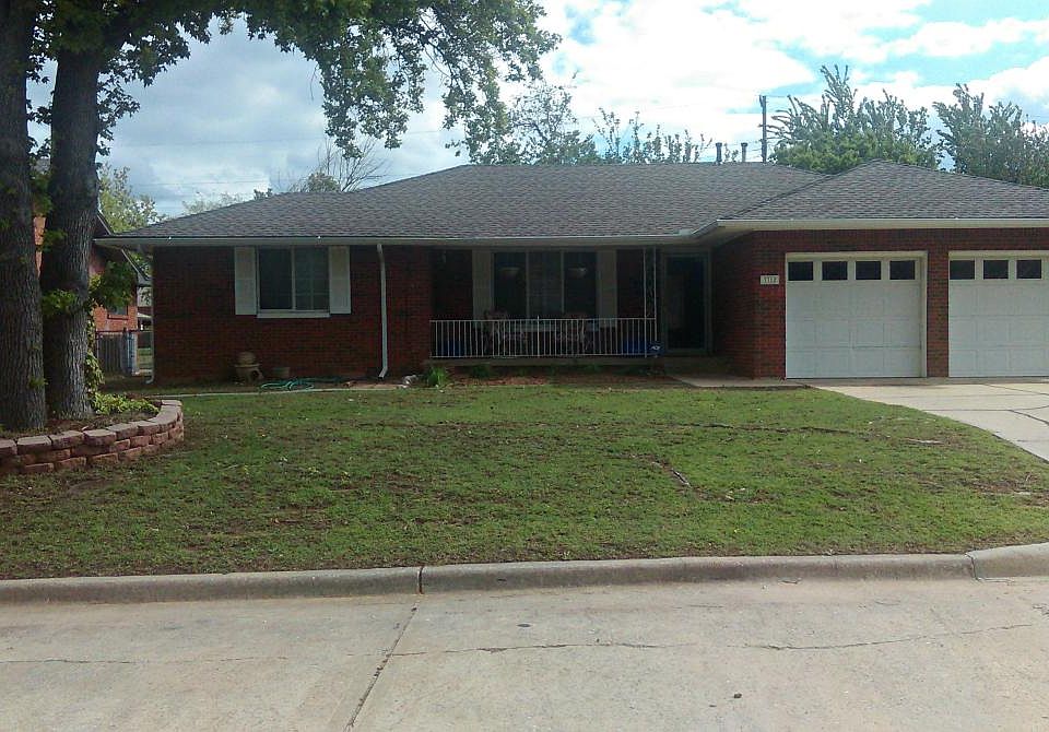 On a quiet street, yet close to everything