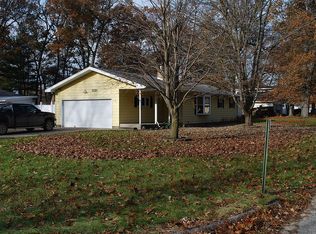 1131 Cadillac Dr, Muskegon, MI 49445