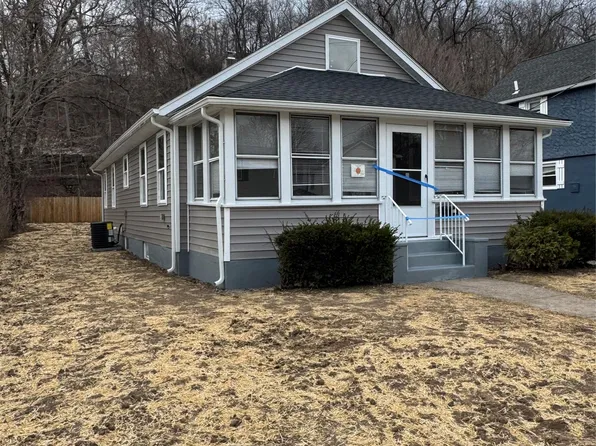 13 Richard Street, Sloatsburg, NY 10974