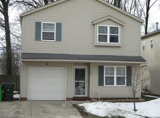 886 Brittney Ct UNIT 5, Willowick, OH 44095