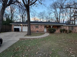 3102 Cook Ln, Longview, TX 75604