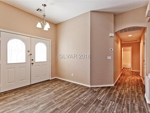 4th image of 9644 W Diablo Dr