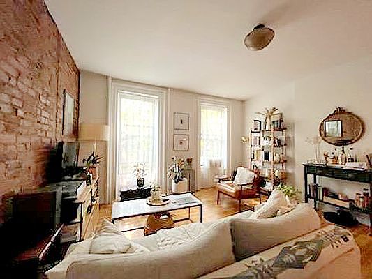 3rd image of 222 Union St APT 3