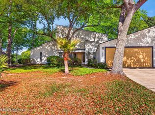 7928 Apaki Pl, Diamondhead, MS 39525
