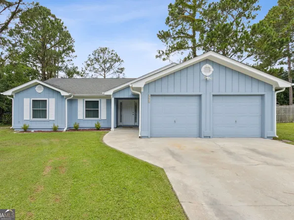 404 Oak Stump Cir, Saint Marys, GA 31558