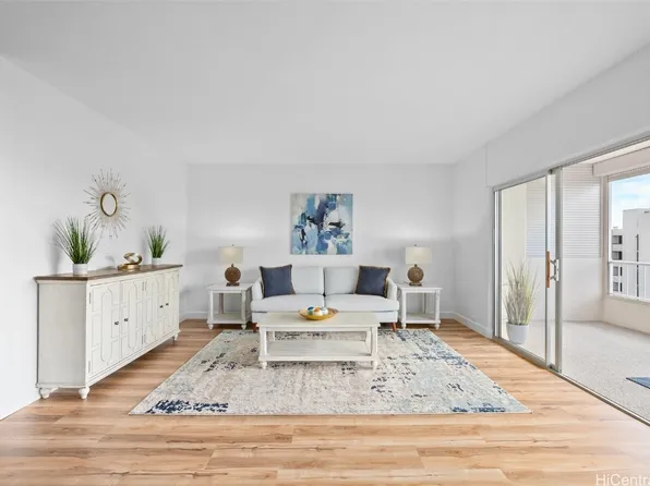 999 Wilder Ave APT 503, Honolulu, HI 96822