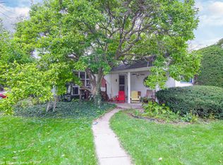 12020 Maple Ave, Blue Island, IL 60406