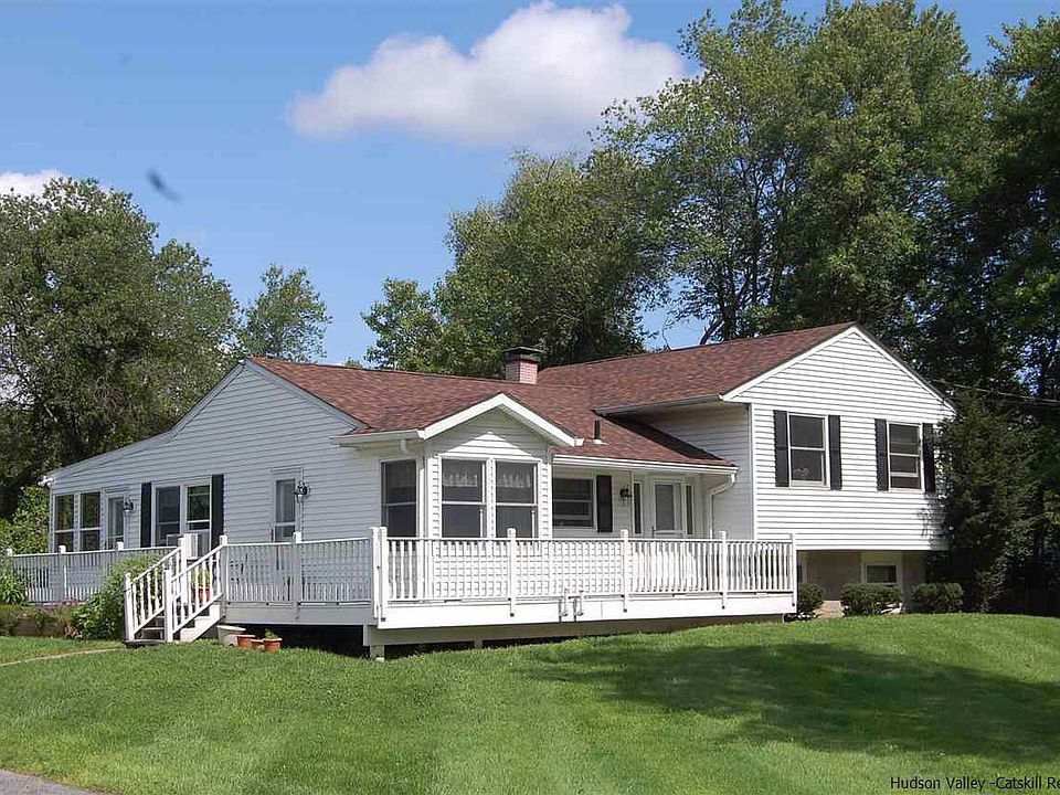 1st image of 335 Vineyard Ave