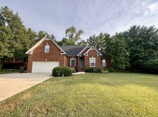218 Savannah Rdg, Murfreesboro, TN 37127