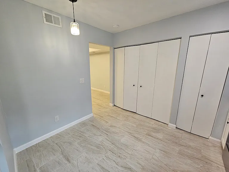 35 Summercreek Dr — Photo 6