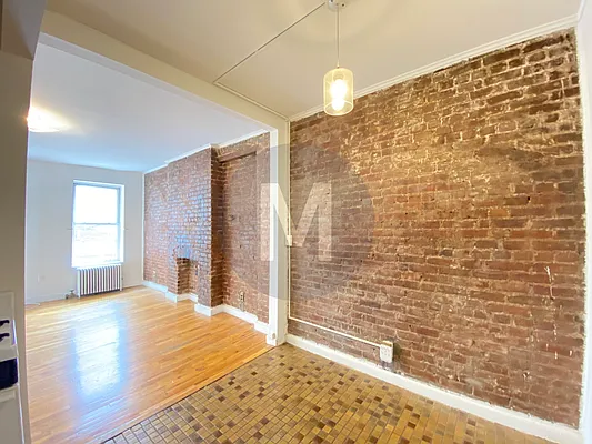 Rented by Kaden Realty | media 2