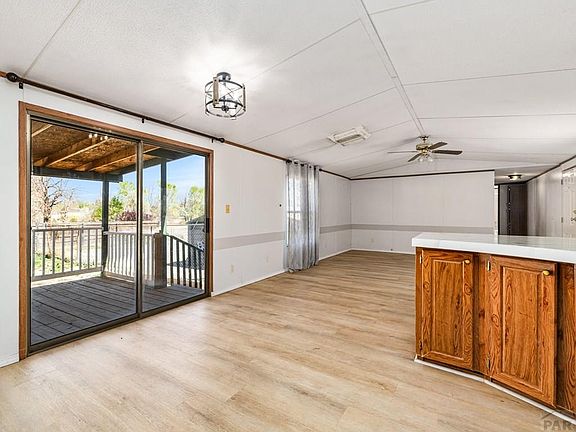 5th image of 360 E Byrd Dr