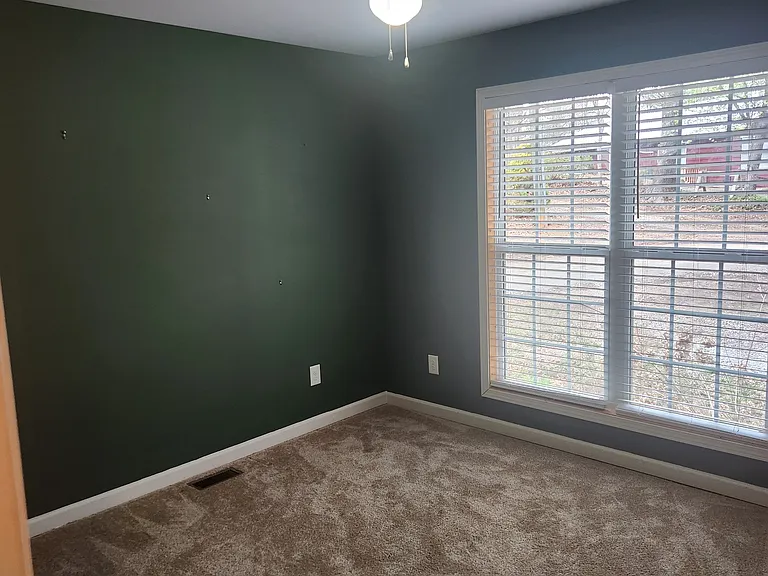 223 Varnes Ln — Photo 8