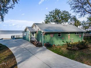 3420 Lake Harney Cir, Geneva, FL 32732