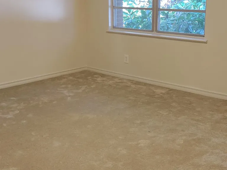 8801 Gaston Pkwy — Photo 9