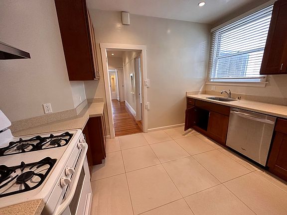 2nd image of 2580 Polk St APT 12