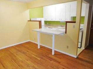 5036 22nd Ave NE, Seattle, WA 98105