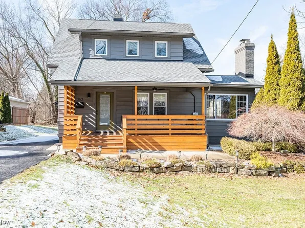 363 N Main St, Poland, OH 44514