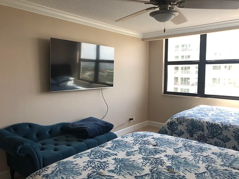 3400 N Ocean Dr #1506 — Photo 28