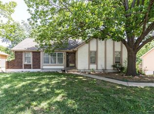 7908 E 130th St, Grandview, MO 64030