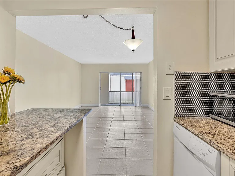 644 NW 13th St #160 — Photo 11