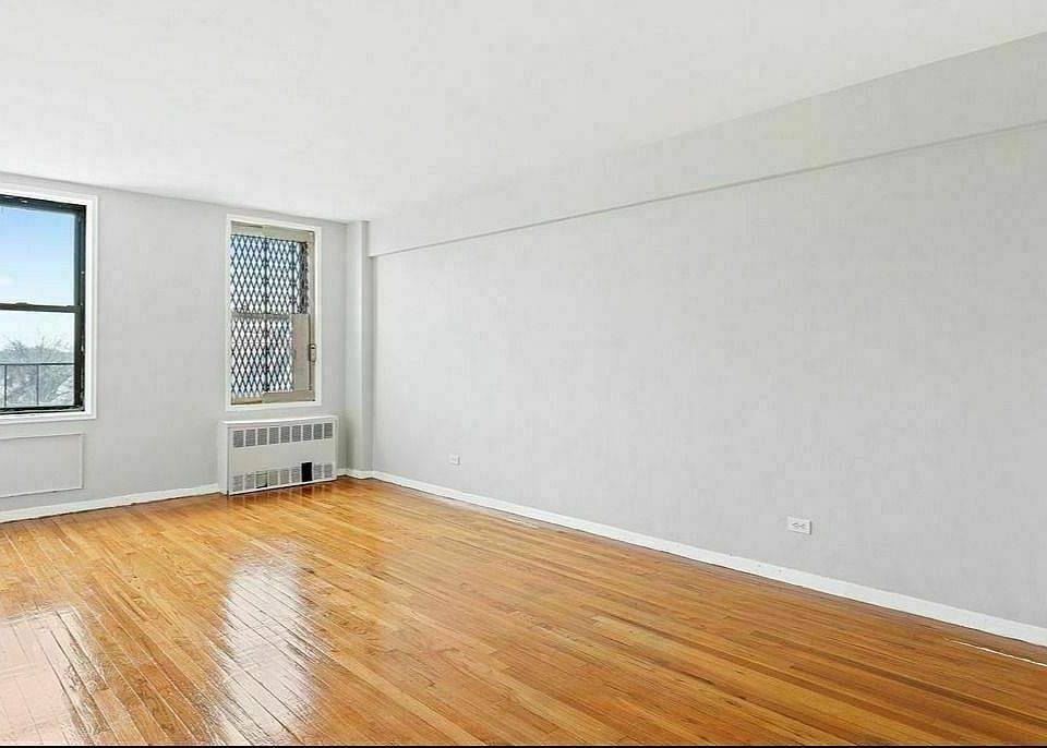 1st image of 2922 Nostrand Ave #D