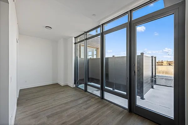 Rented by EXR | media 11