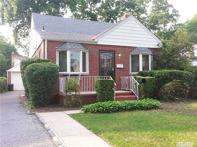 1st image of 21 Baxter Ave