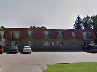1025 Laramie Dr APT 6, Bismarck, ND 58504