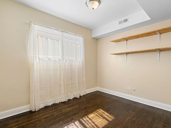 4th image of 1019 S 13th Ave