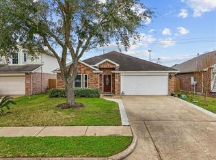 4246 Burke Ridge Dr, Pasadena, TX 77504