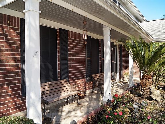 2nd image of 3912 Lee Ln
