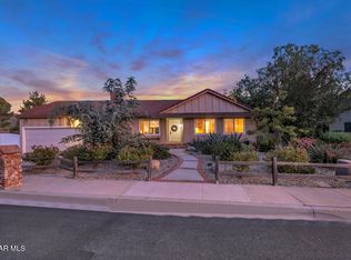 1506 Rambling Rd, Simi Valley, CA 93065