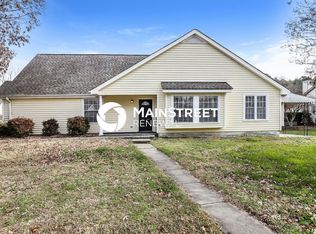 400 Amberly Dr, Jamestown, NC 27282