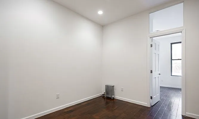 Rented by Bold New York | media 15