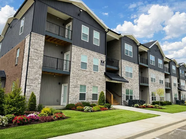 Gated Villa Apartments at Kearney