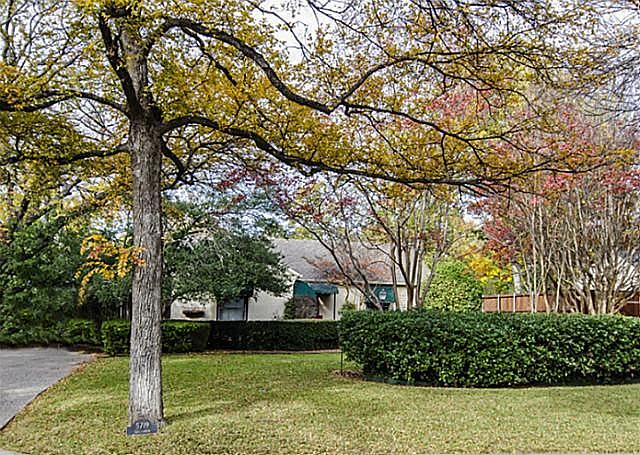 2nd image of 5719 Greenbrier Dr