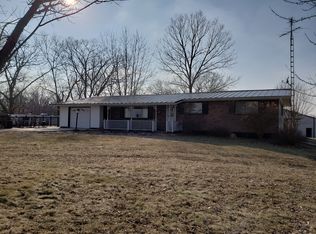 17868 N Lafary Ln, Table Grove, IL 61482