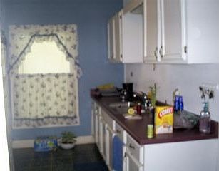 2nd image of 1513 N Main St