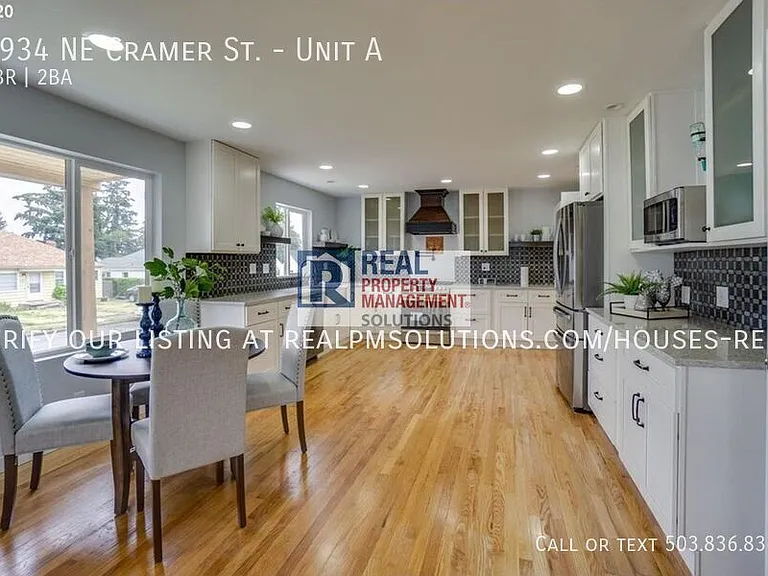 1934 NE Cramer St #A — Photo 5