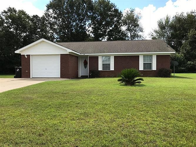 1st image of 204 Evelyn Dr