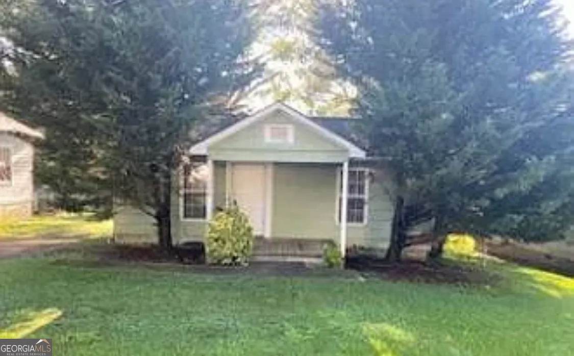 170 Grady St photo 1