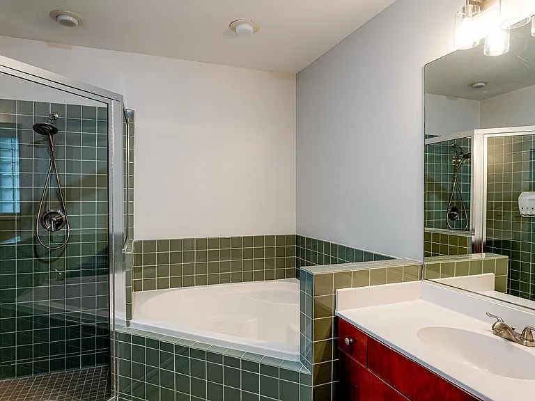 1501 Doyle Carlton Dr #106 — Photo 16