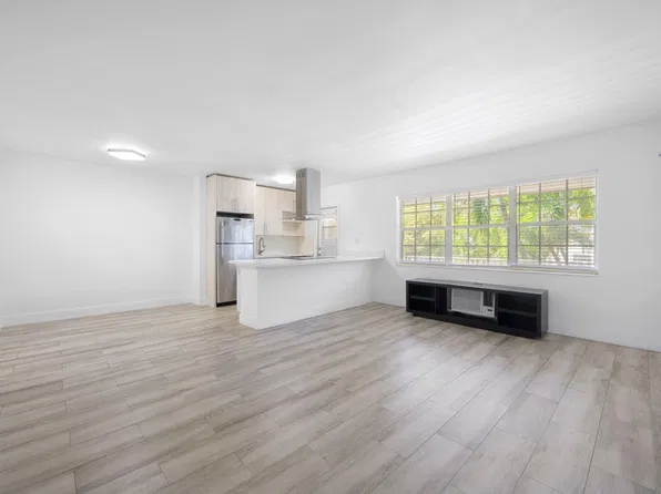 6565 Santona St #B16, Coral Gables, FL 33146