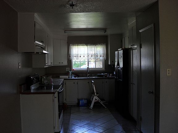 2nd image of 2141 Muirwood Ct