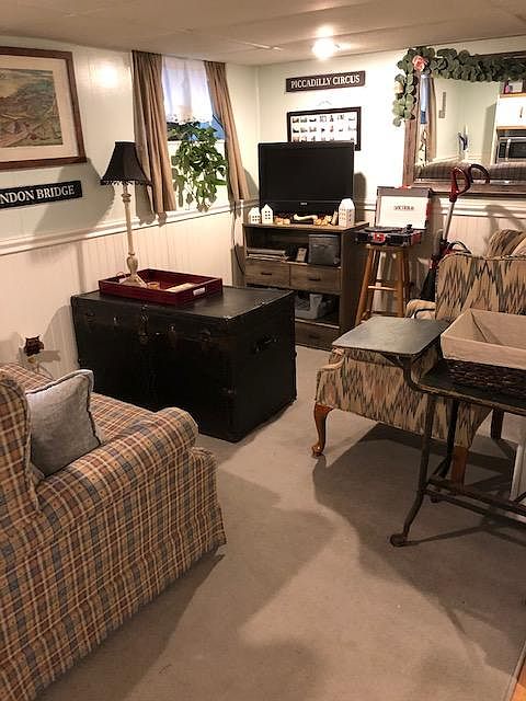 New loveseat for 2022