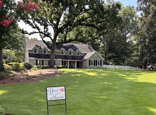 1581 Huntingdon Trl, Sandy Springs, GA 30350