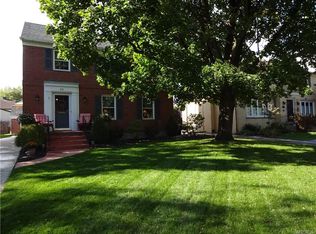 62 Devonshire Rd, Buffalo, NY 14223