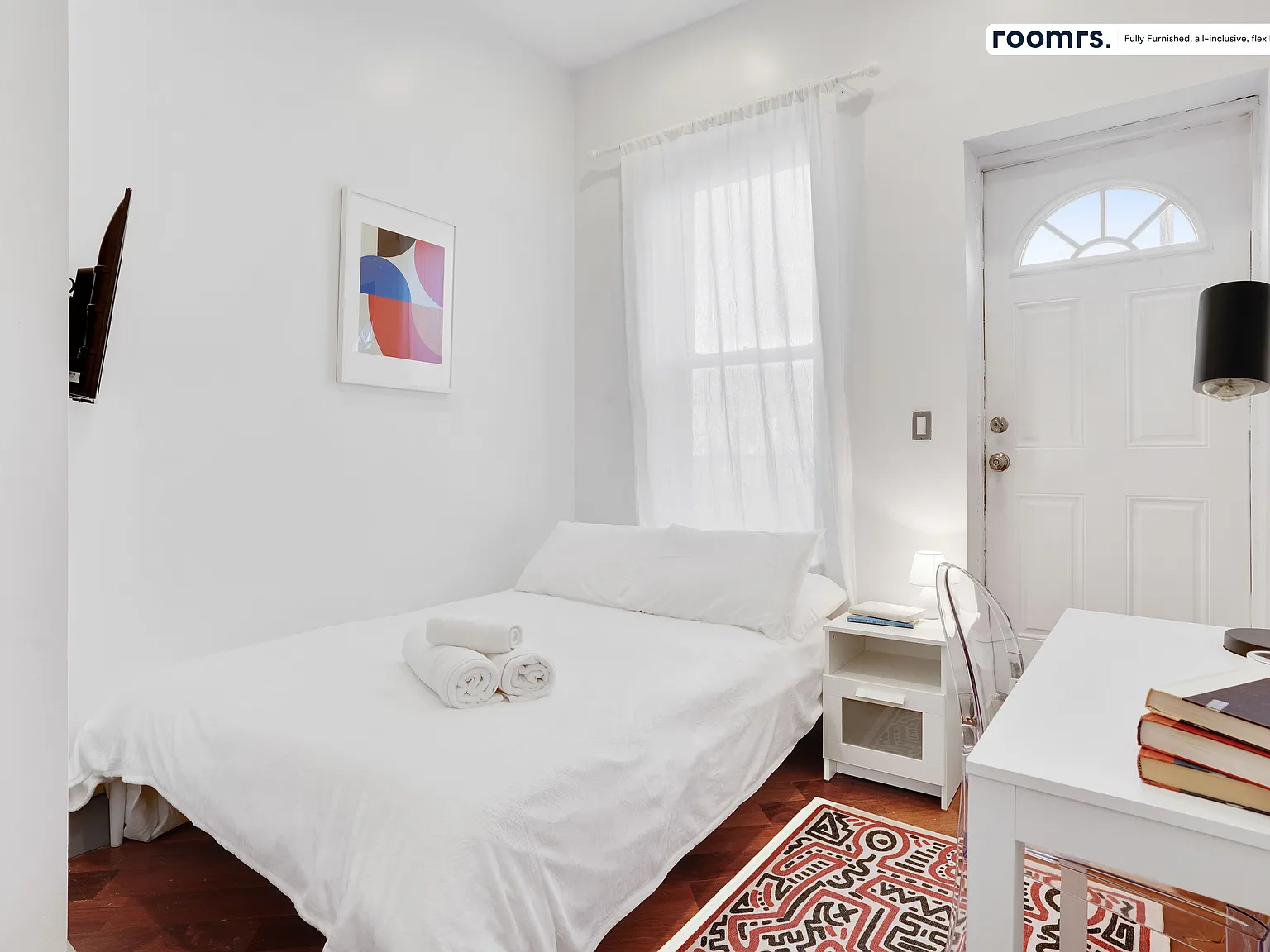 4 bed, 1.5 bath, 695 sqft, $1,686 — Photo 1