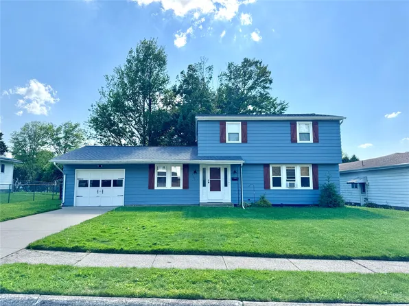 3304 Regis Dr, Erie, PA 16510